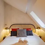 La Tourelle & L\'Honore - 2 Appartements Dans Le Centre Historique De Rennes